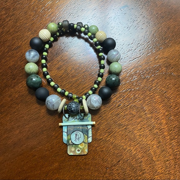 Suzanne Bellows Hand Painted Silk Green Earrings and Necklace Set - Picture 5 of 6